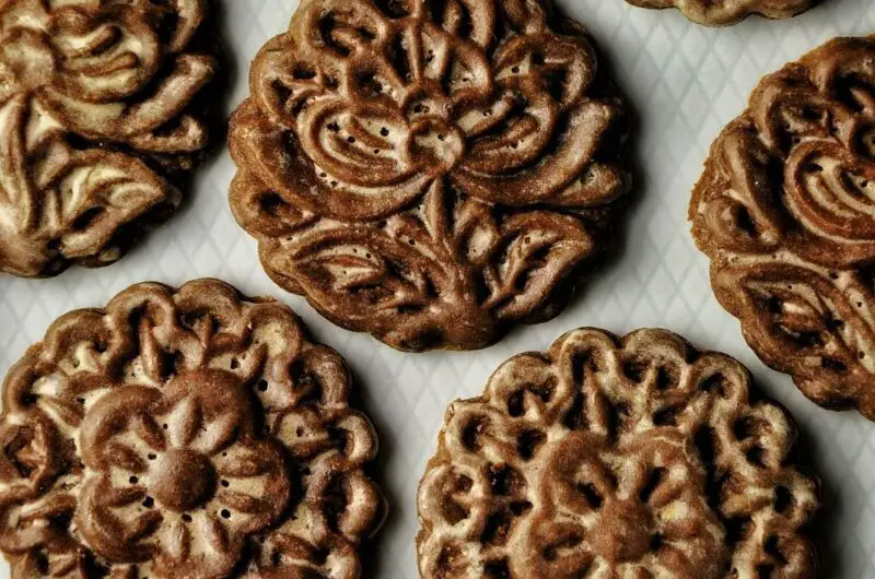 Gingerbread Cookies w/Rum Glaze
